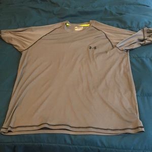 Grey under Armour t shirt.